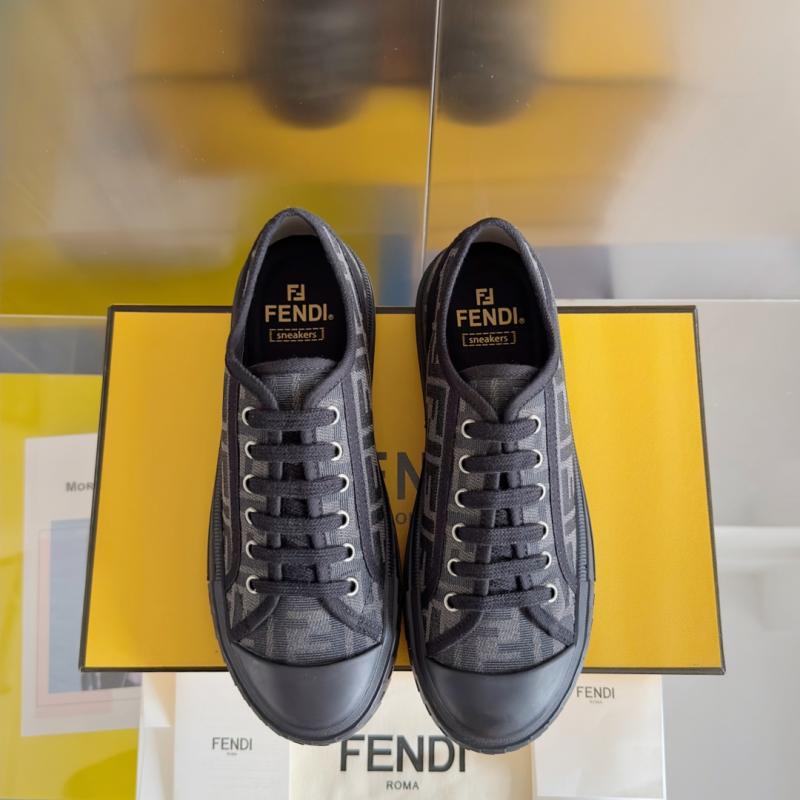 Fendi Unisex Sneakers SFS31404