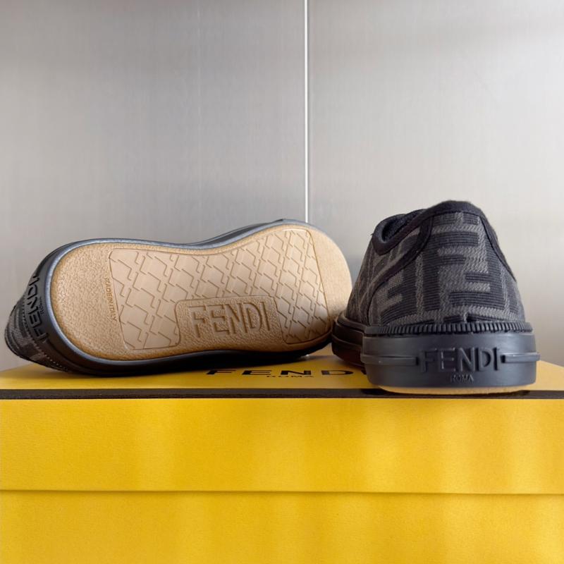Fendi Unisex Sneakers SFS31404