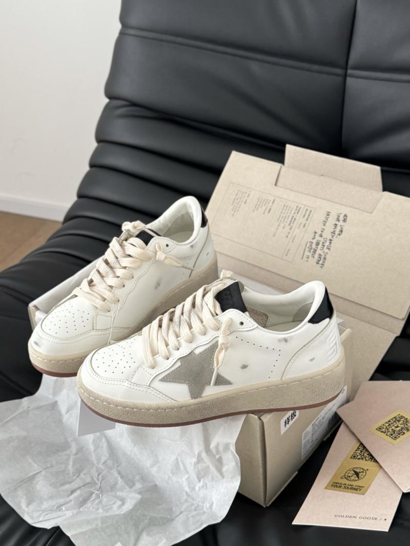 Golden Goose Sneakers SGS22014