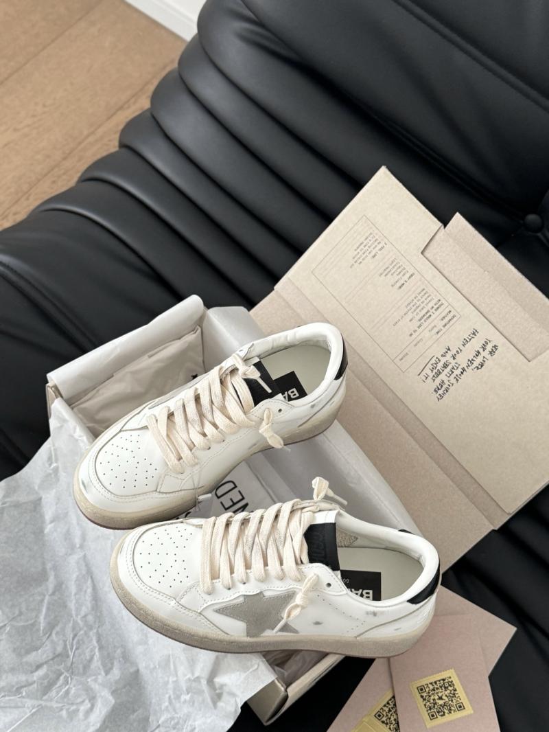 Golden Goose Sneakers SGS22014