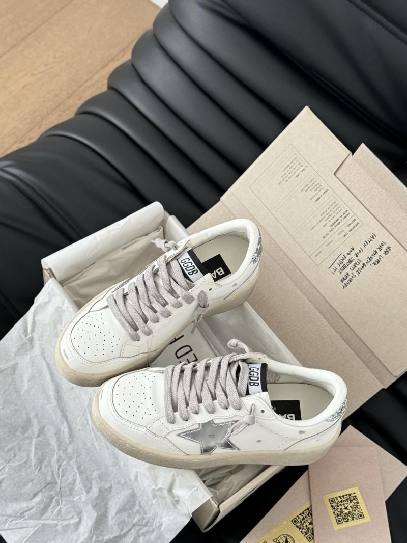 Golden Goose Sneakers SGS22016