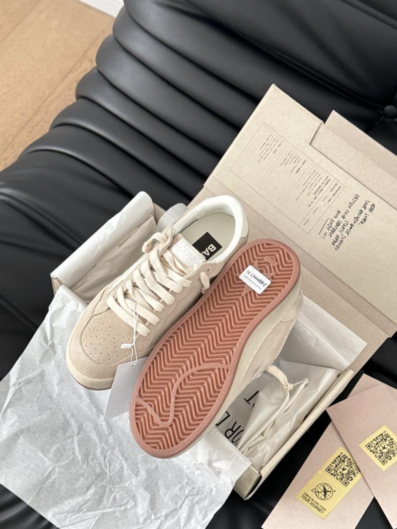 Golden Goose Sneakers SGS22017