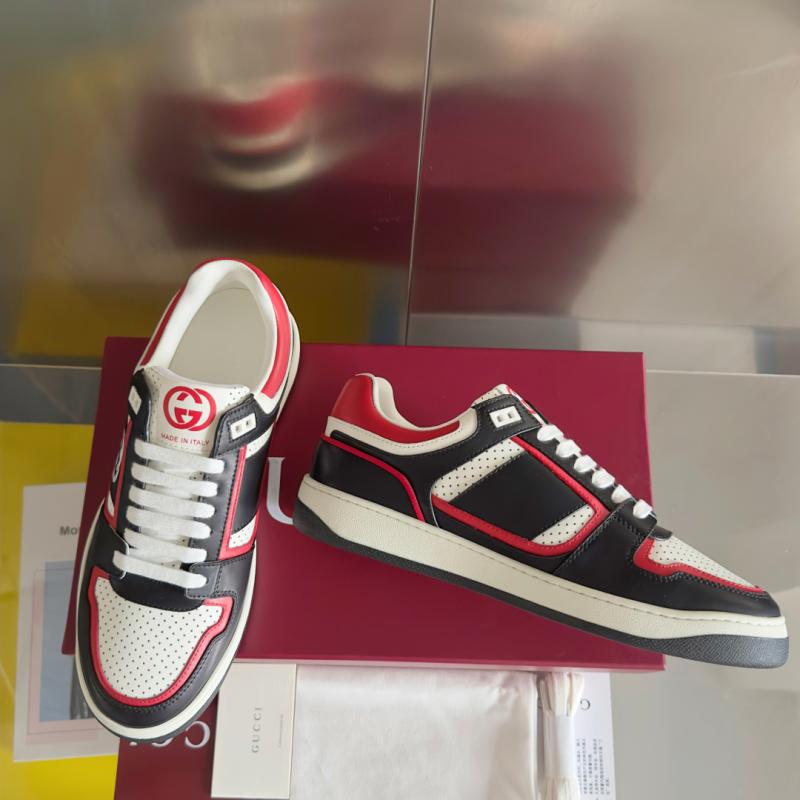 Gucci Unisex Sneakers SGS31402