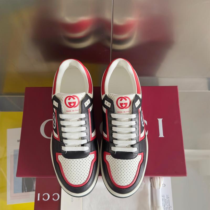 Gucci Unisex Sneakers SGS31402