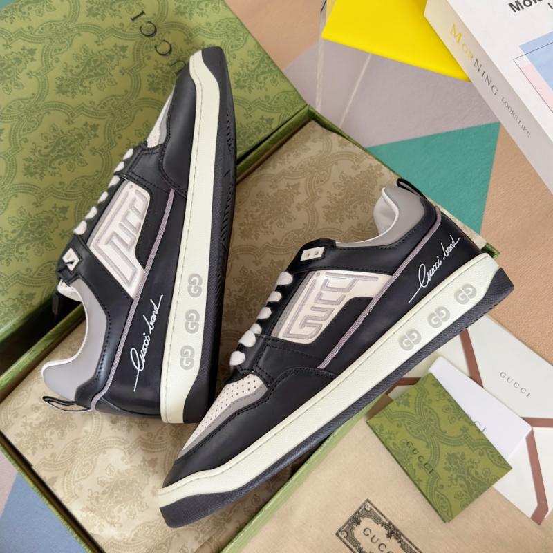 Gucci Unisex Sneakers SGS31404