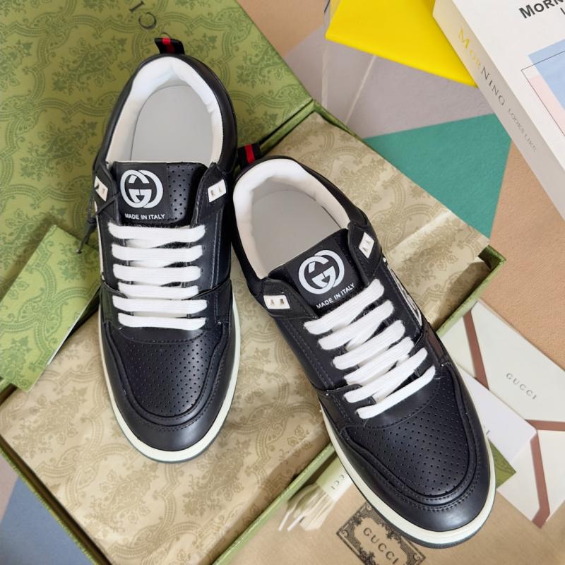 Gucci Unisex Sneakers SGS31406