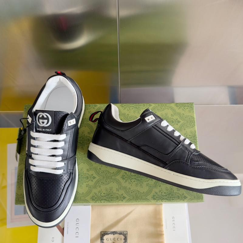 Gucci Unisex Sneakers SGS31406