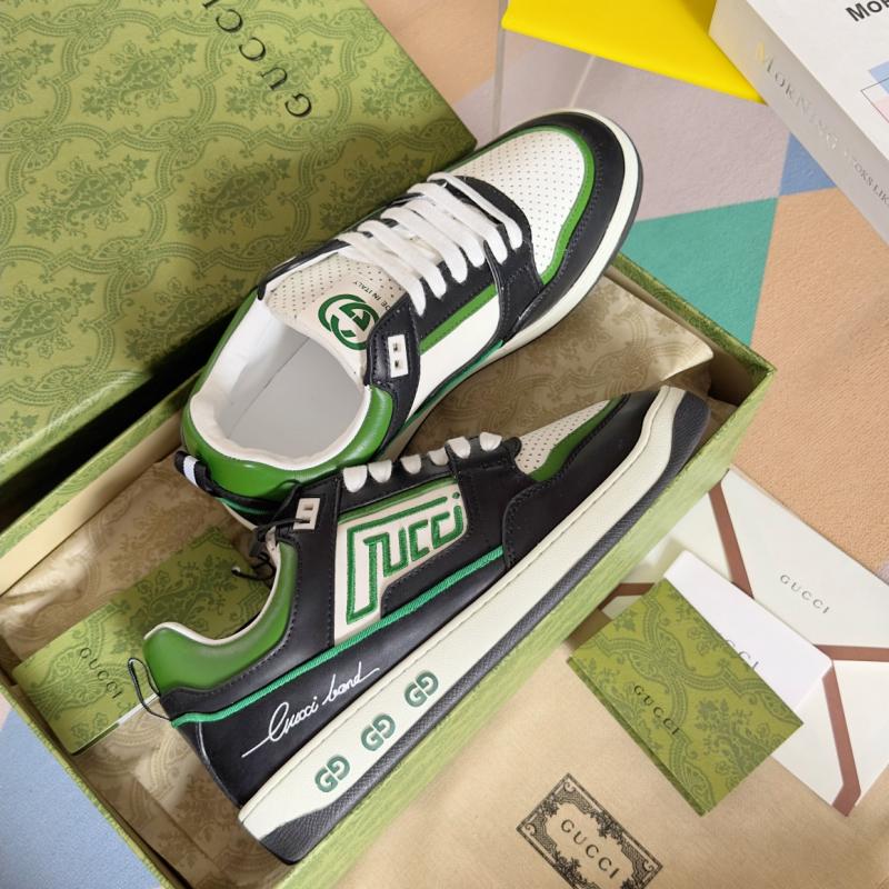Gucci Unisex Sneakers SGS31408