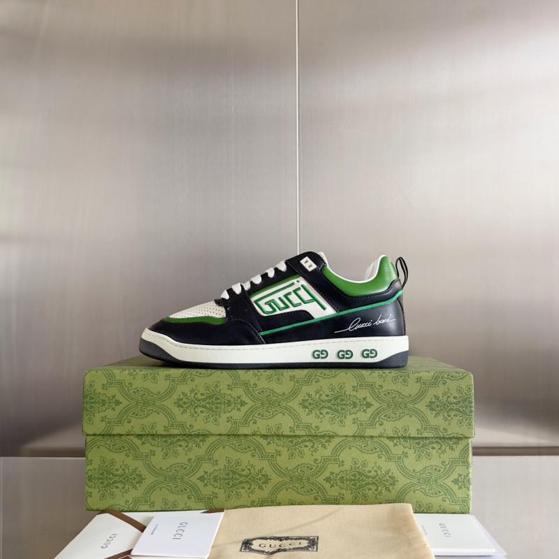Gucci Unisex Sneakers SGS31408