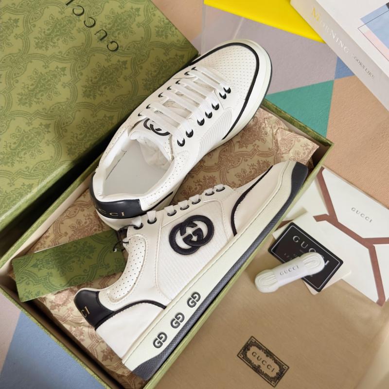 Gucci Unisex Sneakers SGS31409