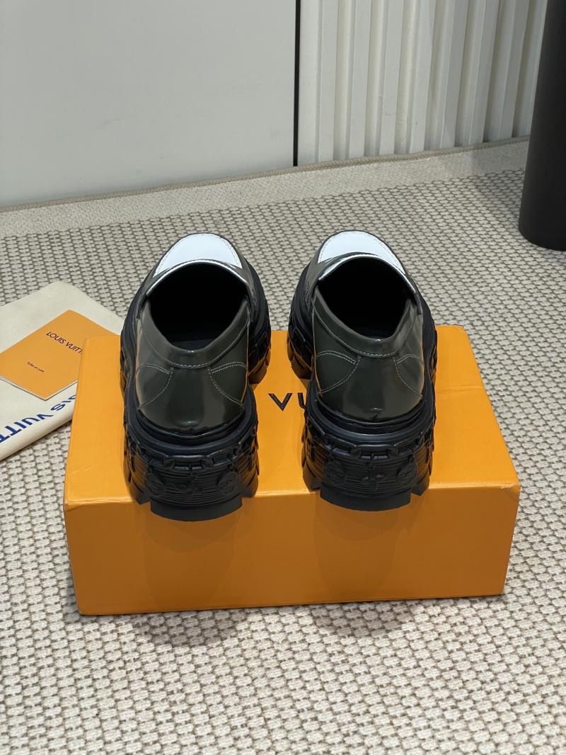 Louis Vuitton Loafers SLL30701