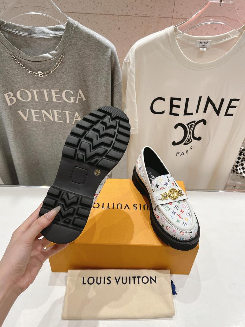 Louis Vuitton Loafers SLVL31301