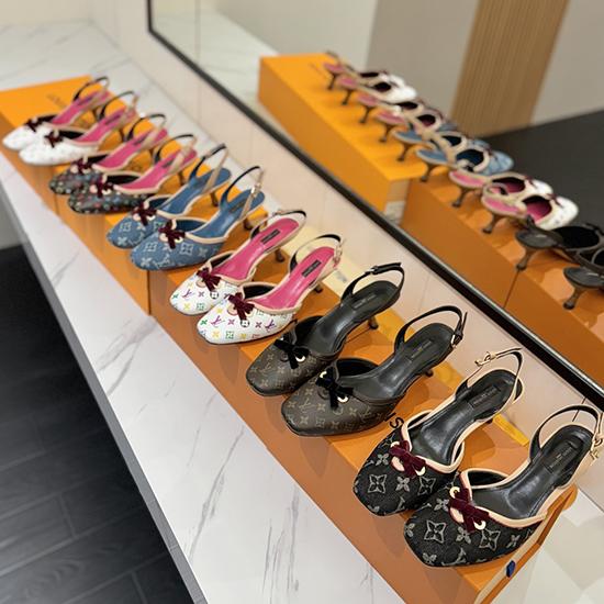 Louis Vuitton Sandals SLP22202