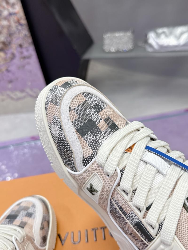 Louis Vuitton Sneakers SLS30803