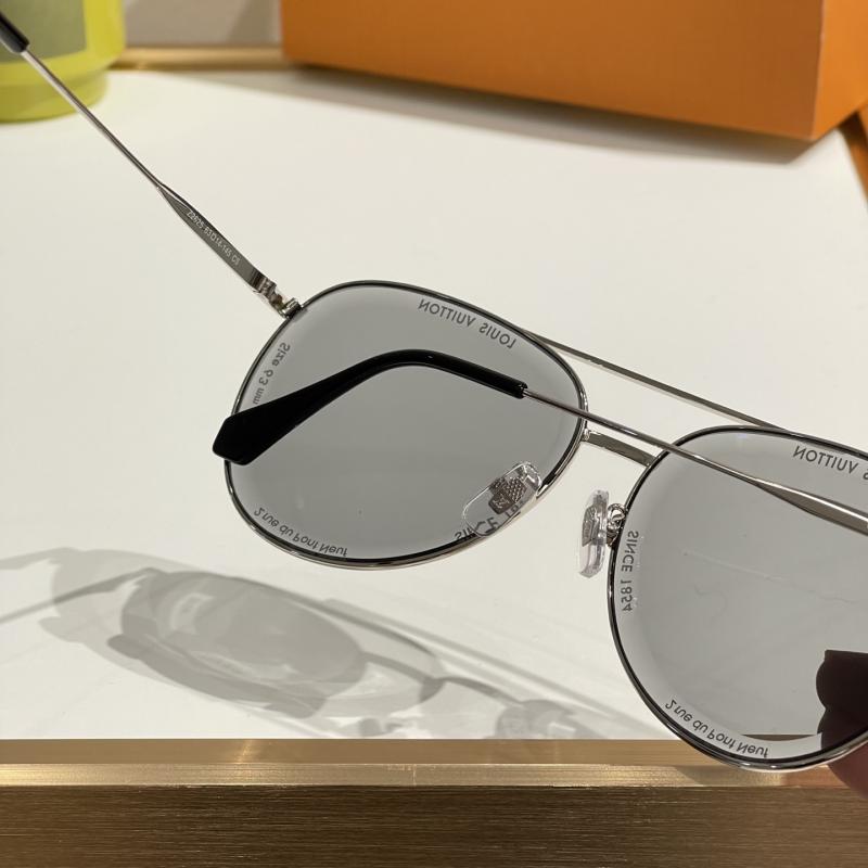 Louis Vuitton Sunglasses Z2625