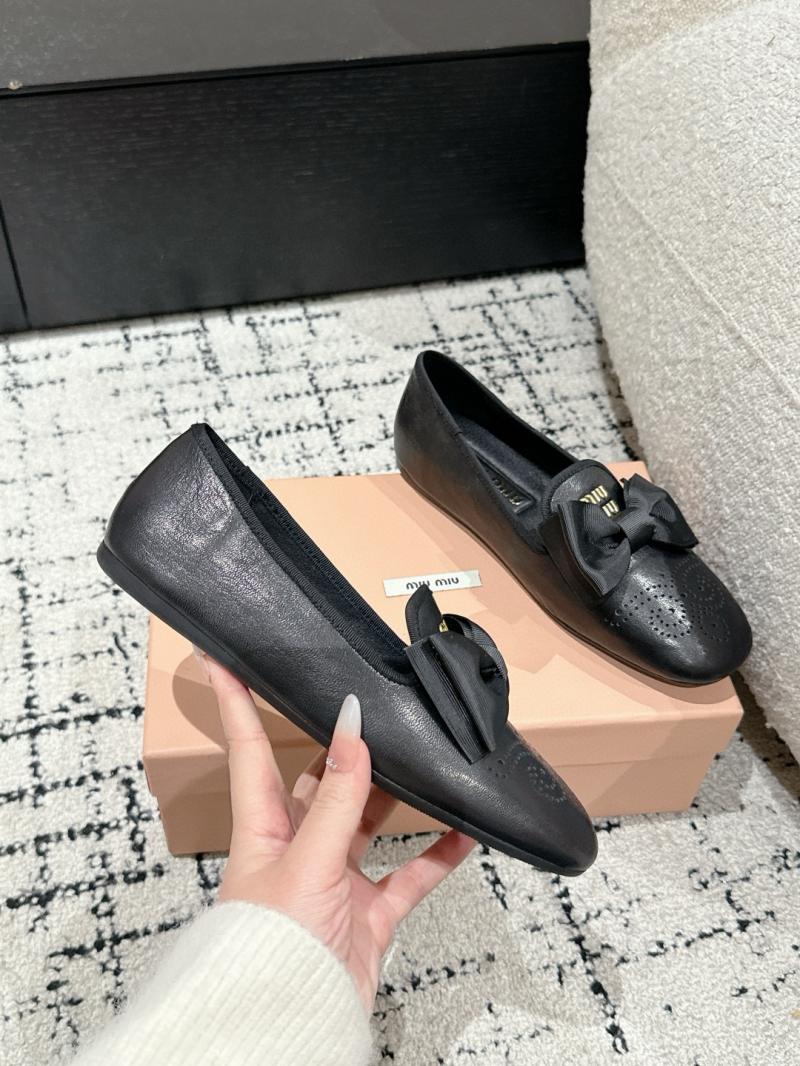 Miu Miu Loafers SML30801