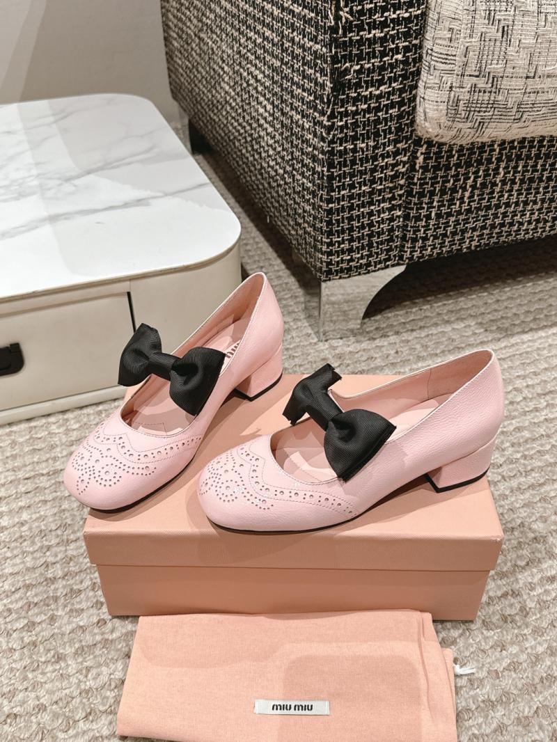 Miu Miu Pumps SMP22201