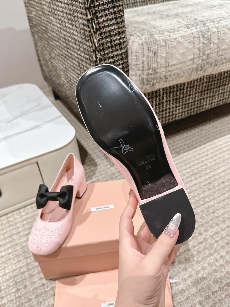 Miu Miu Pumps SMP22201