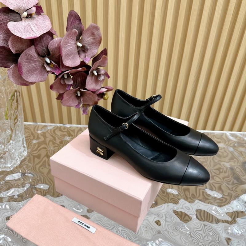 Miu Miu Pumps SMP30401