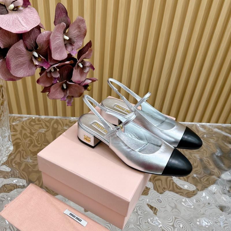 Miu Miu Pumps SMP30402