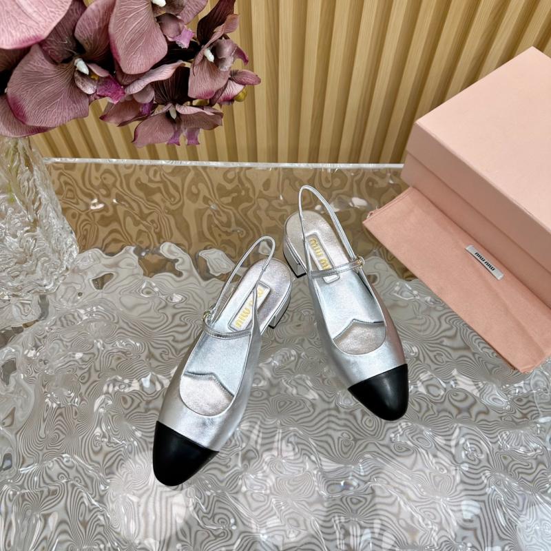Miu Miu Pumps SMP30402