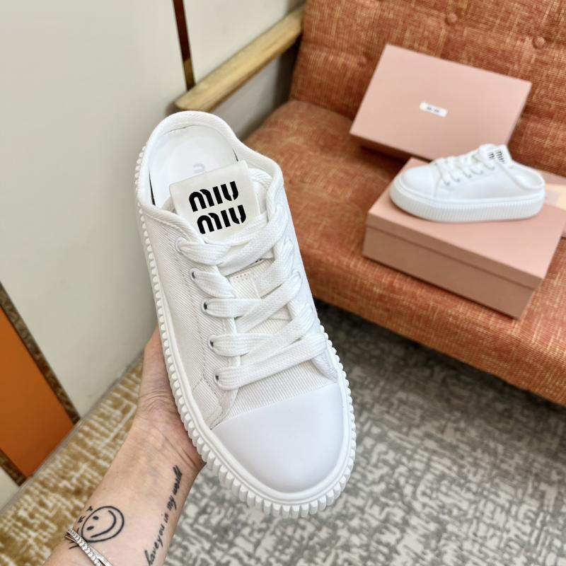 Miu Miu Slippers SMS30804