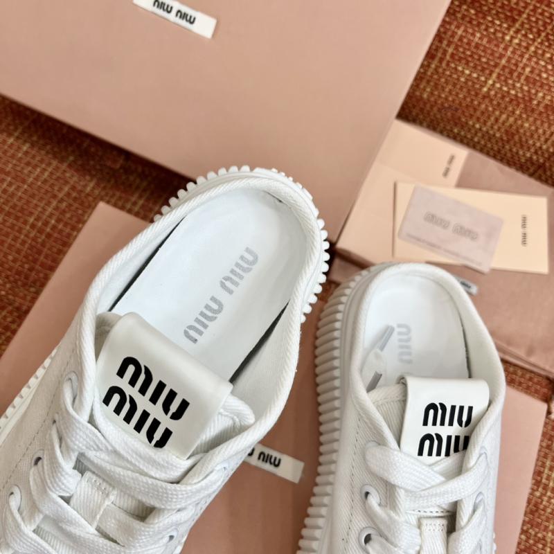 Miu Miu Slippers SMS30804