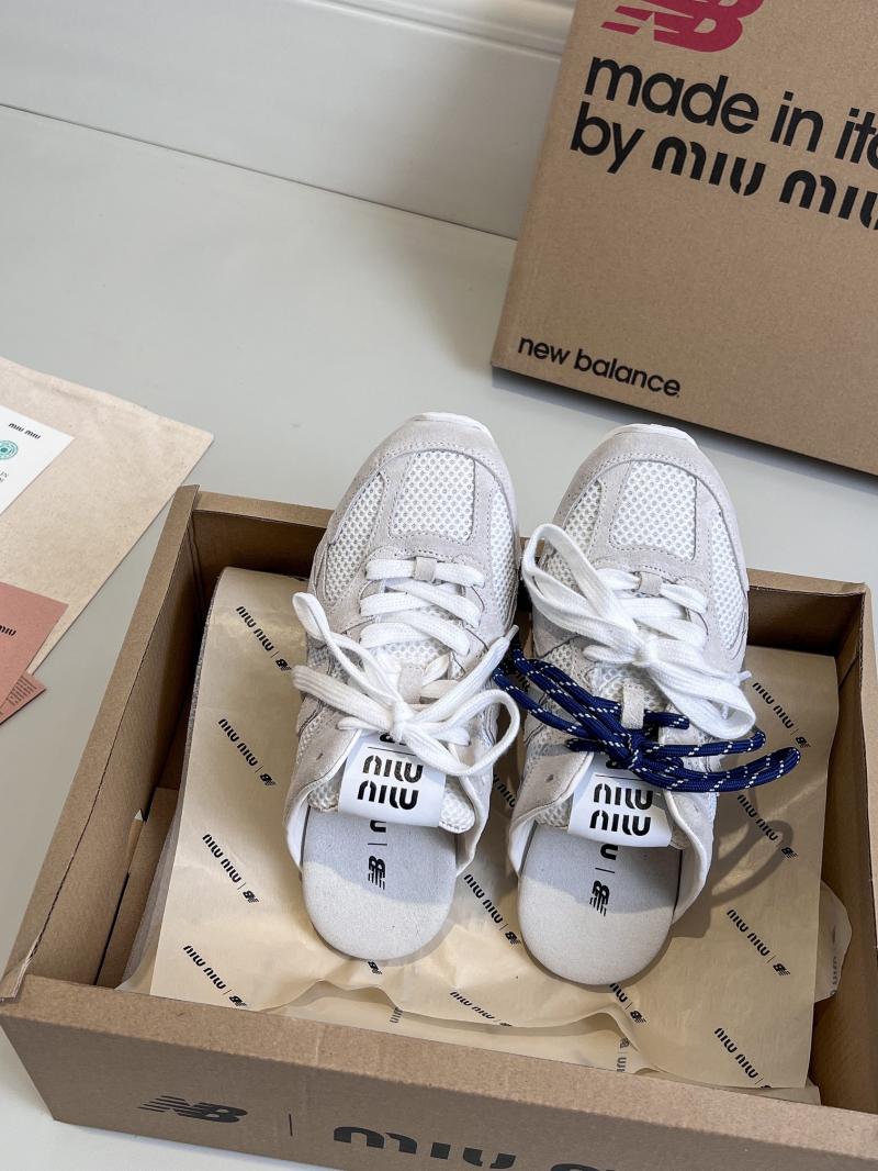 Miu Miu Slippers SMS30805