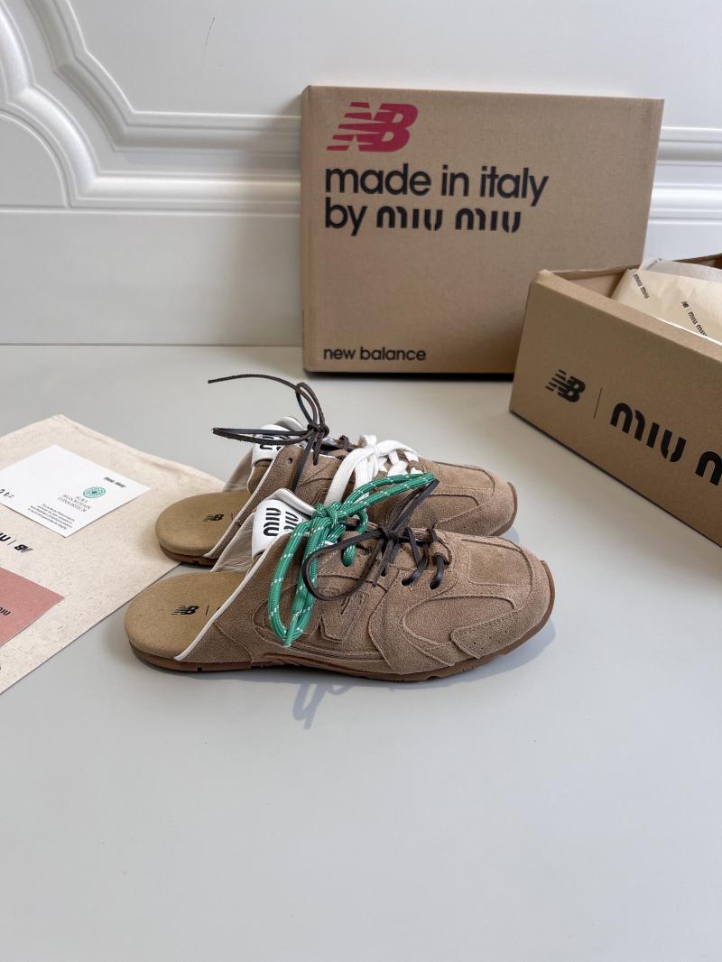 Miu Miu Slippers SMS30807