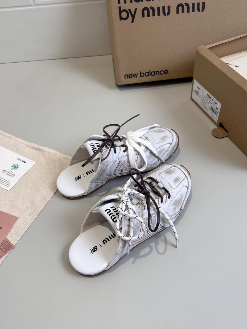 Miu Miu Slippers SMS30808