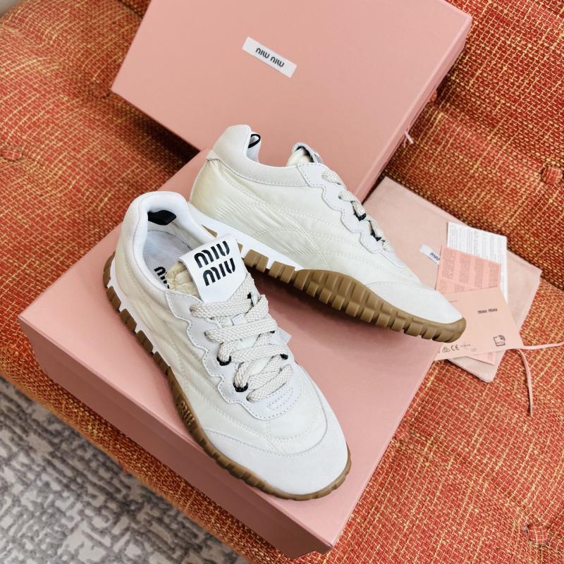 Miu Miu Sneakers SMS30401