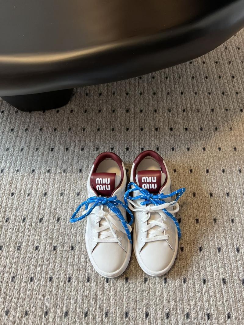 Miu Miu Sneakers SMS30601