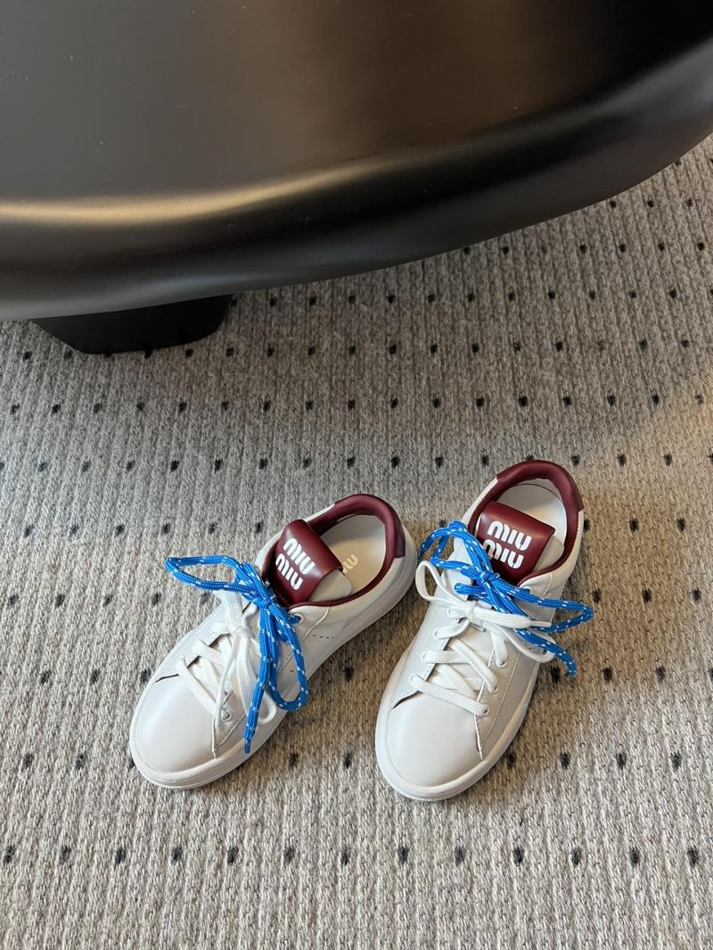 Miu Miu Sneakers SMS30601