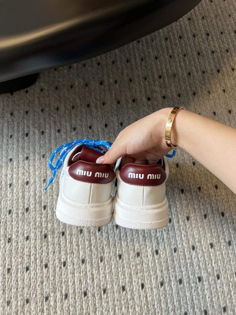 Miu Miu Sneakers SMS30601