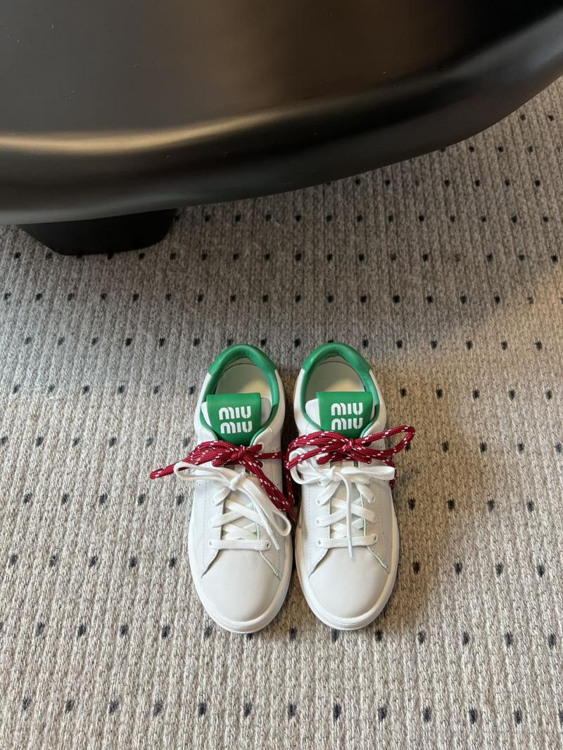 Miu Miu Sneakers SMS30603