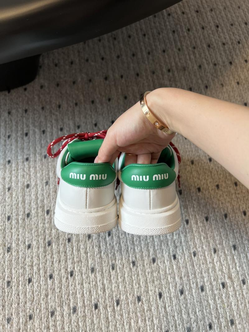 Miu Miu Sneakers SMS30603