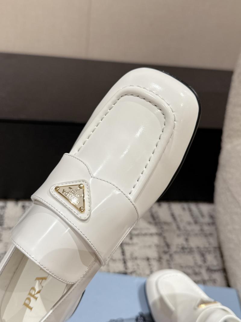 Prada Loafers SPL30701