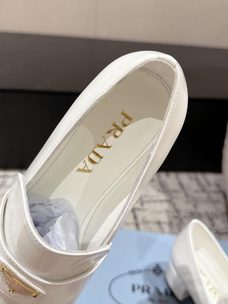 Prada Loafers SPL30701