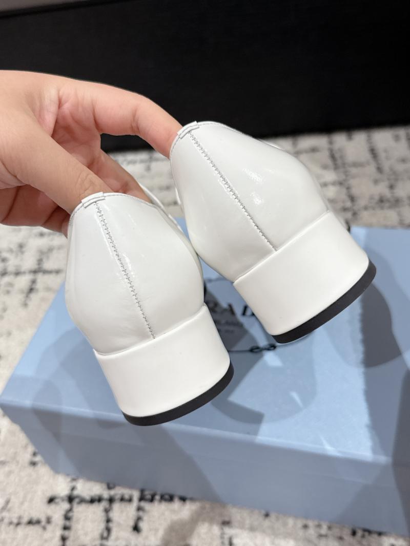 Prada Loafers SPL30701