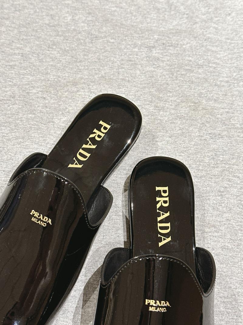 Prada Slippers SPS30401