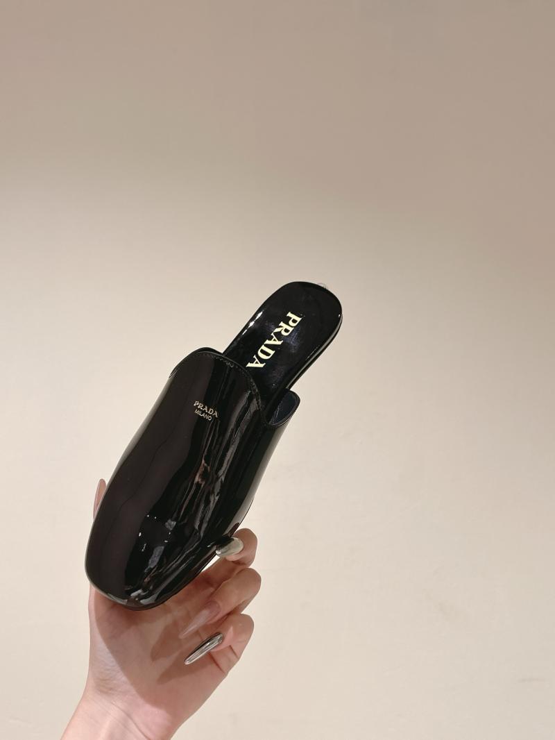 Prada Slippers SPS30401