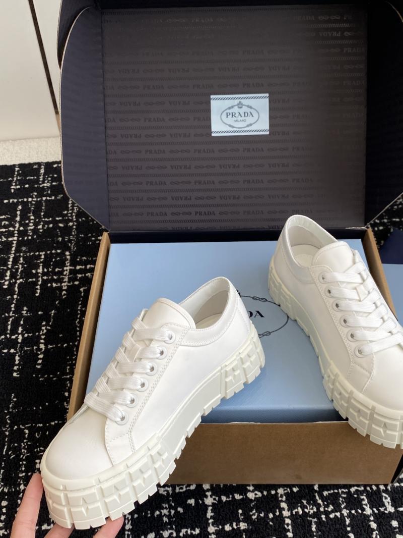 Prada Sneakers SPS22301