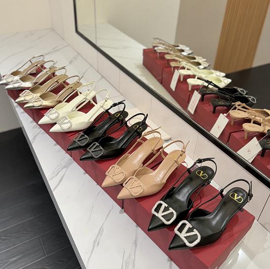 Valentino Pumps SVP30401