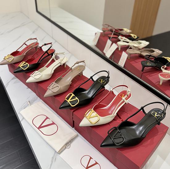 Valentino Pumps SVP30416