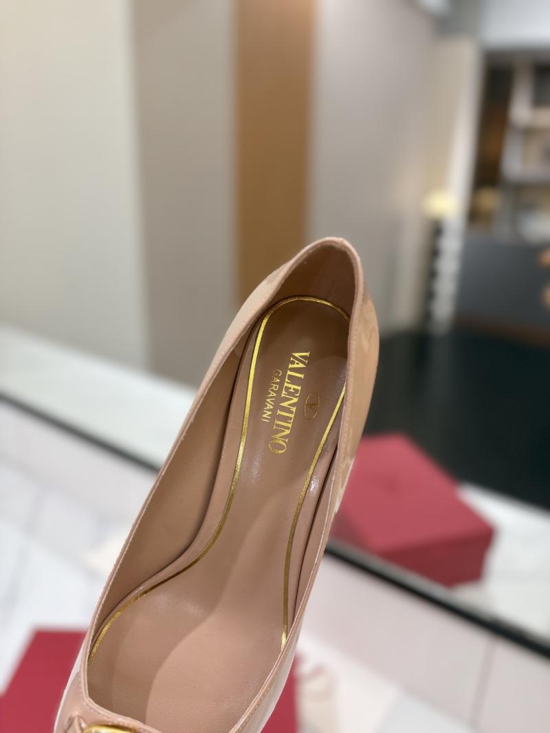 Valentino Pumps SVP30424