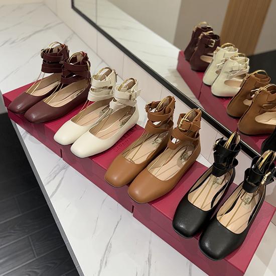 Valentino Pumps SVP30425