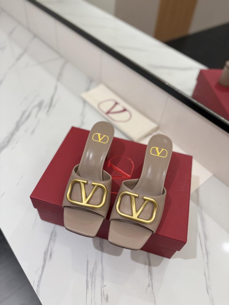 Valentino Sandals SVS30401