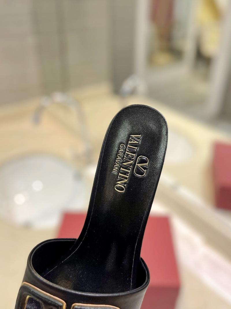 Valentino Sandals SVS30405