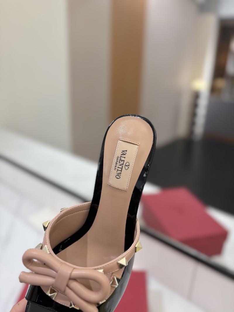 Valentino Sandals SVS30407