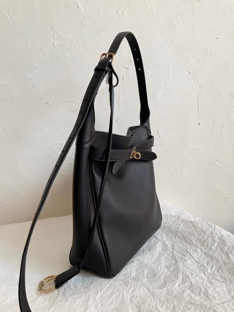 Balenciaga Bel Air Small Hobo Bag Black 811018